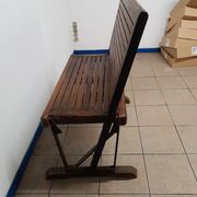 Banc de métro parisien