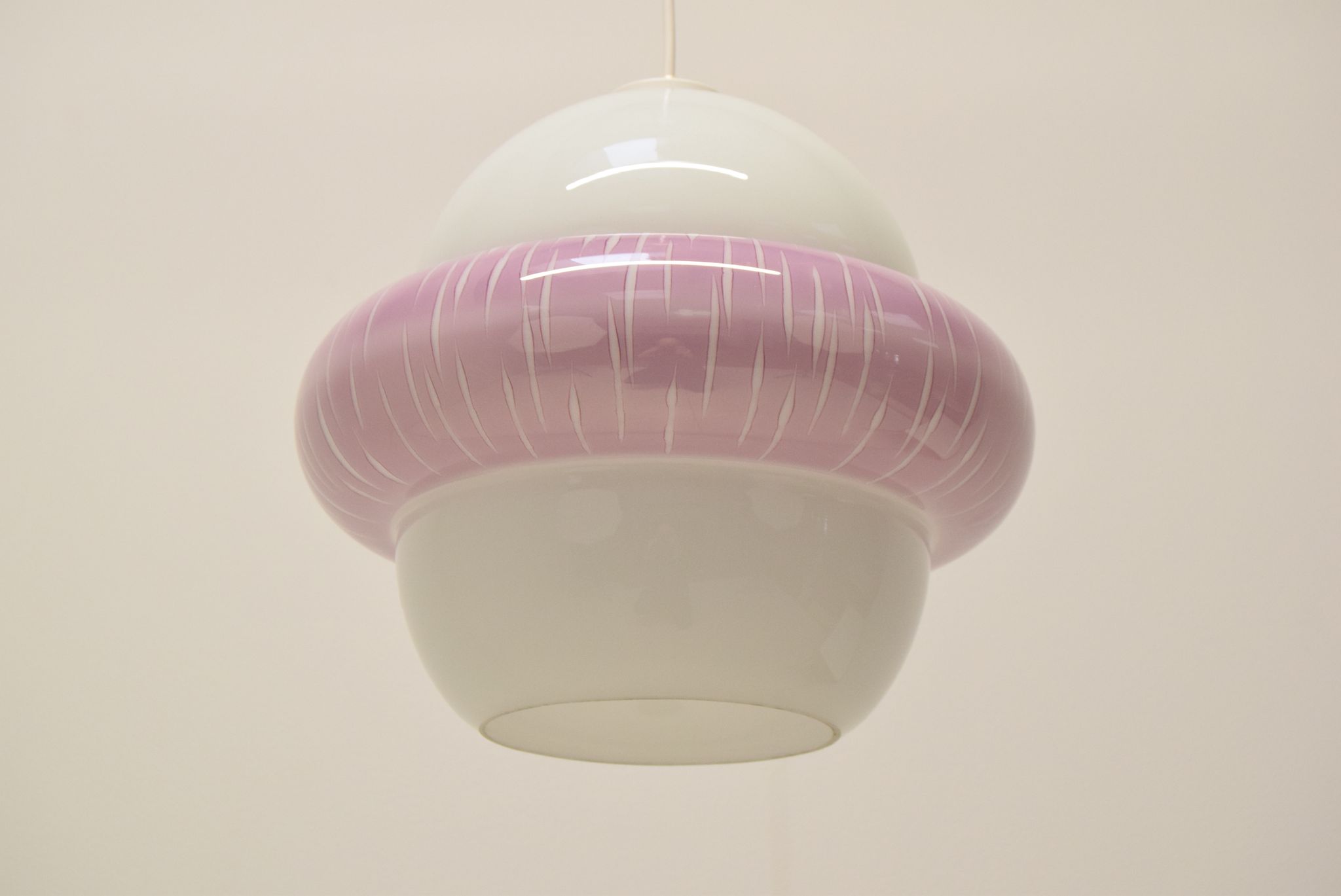 Suspension en verre du milieu du siècle, années 1960