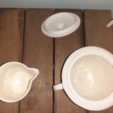 Service à café ou thé ancien blanc nacré avec un liseré argent, en demi porcelaine Badonviller