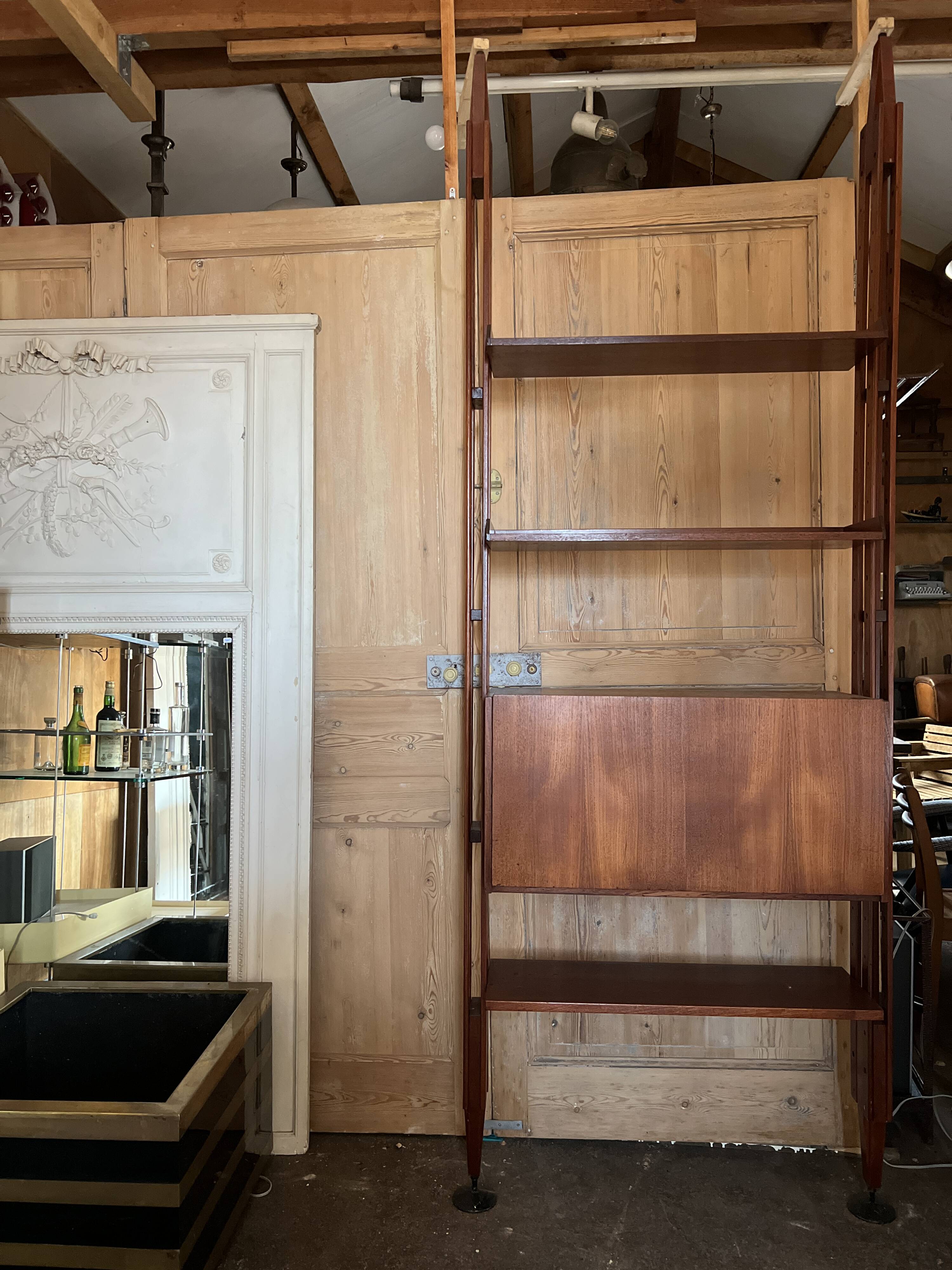 Library Lb7 by Franco Albini