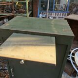 Iron classification cabinet