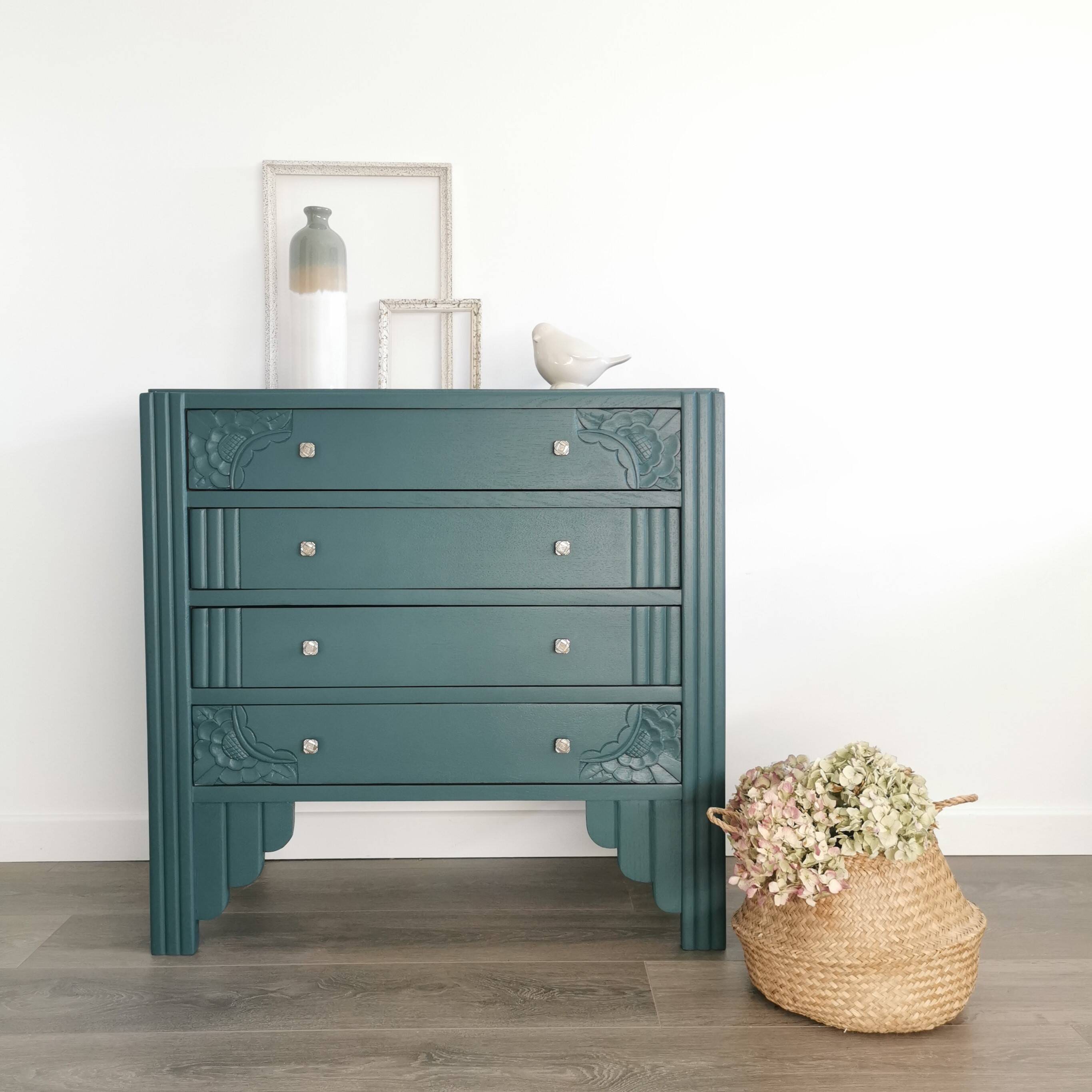 Art Deco chest of drawers