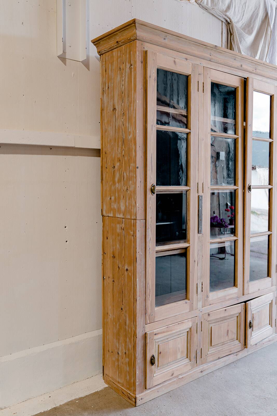 Vintage craft display case