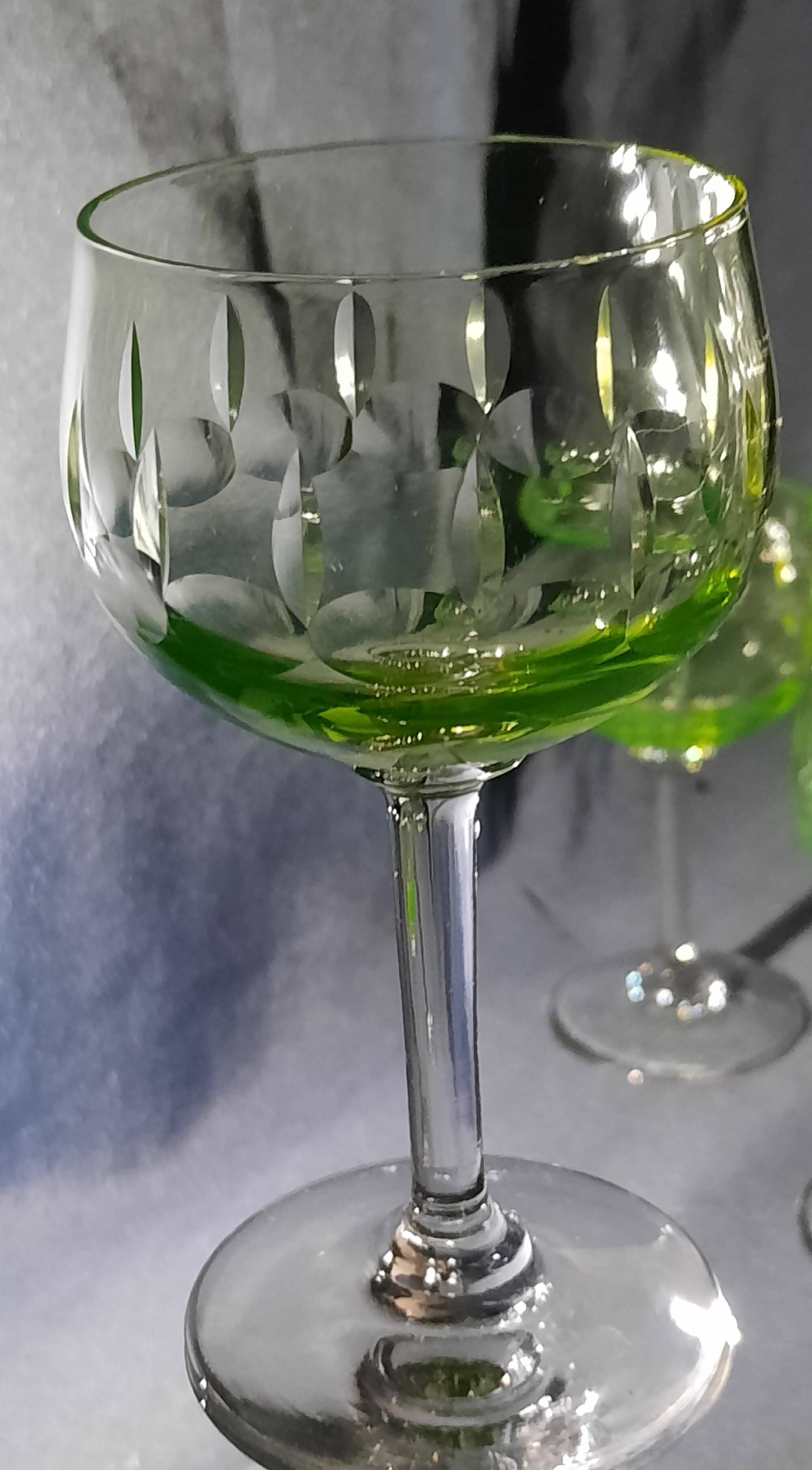 6 uranium glasses, Belgian art deco 1930
