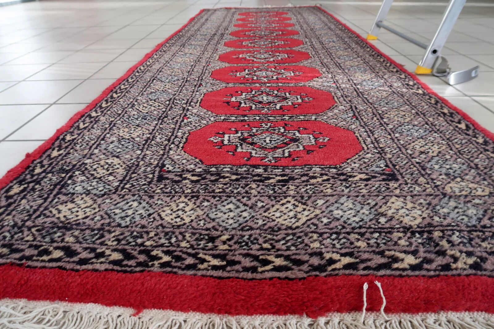 Mid-century vintage Uzbek Bukhara style wool runner 85cm x 241cm (1C1198)