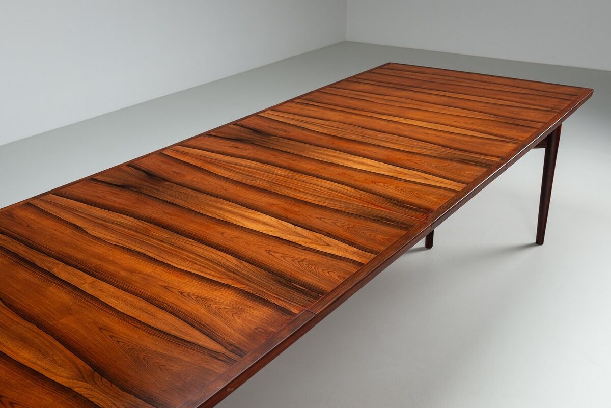 Arne Vodder large dining table in rosewood model 201 Sibast Denmark 1960