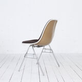 Side chair by Charles & Ray Eames for Herman Miller