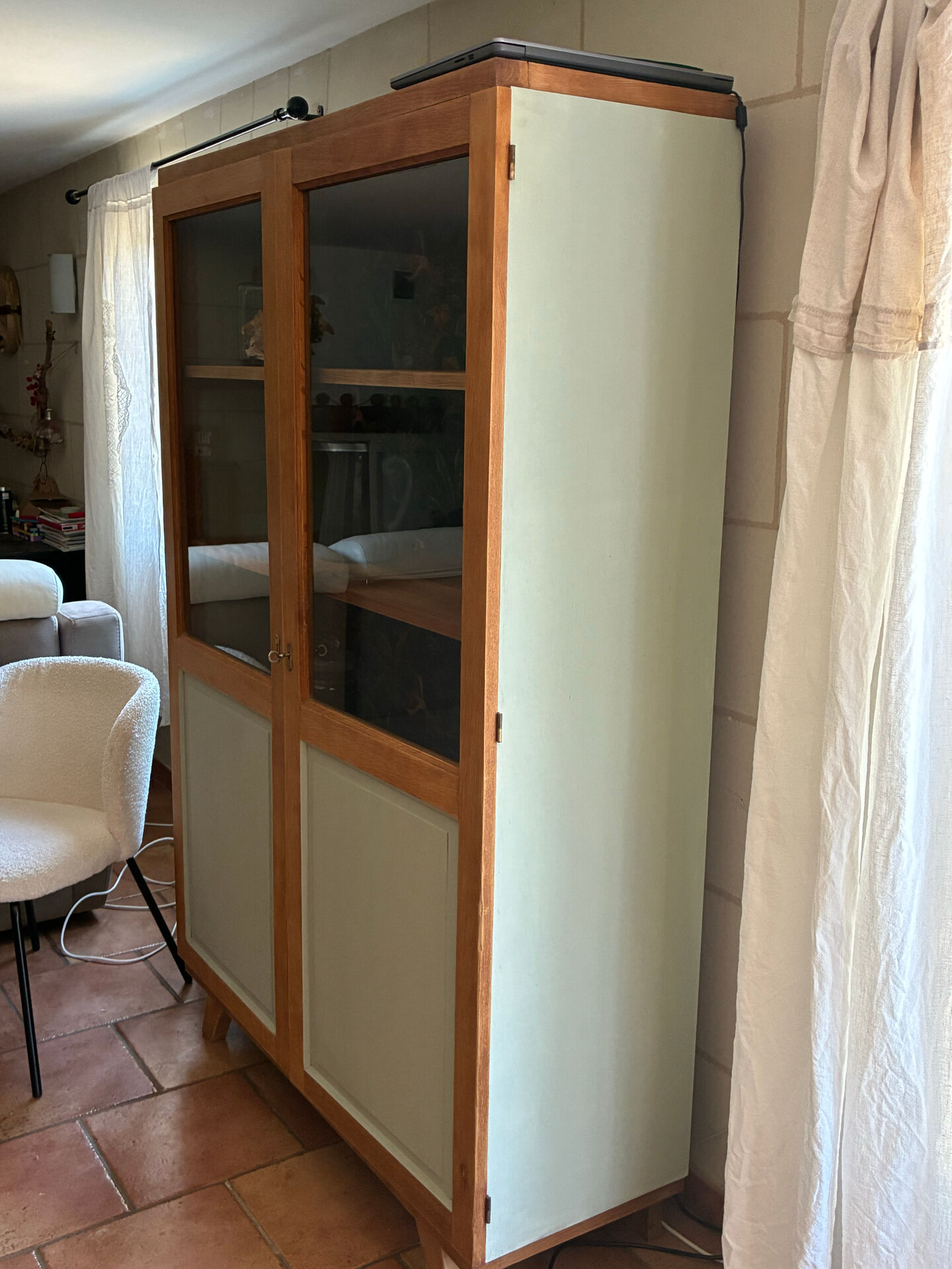 Cupboard/display cabinet/dish cabinet