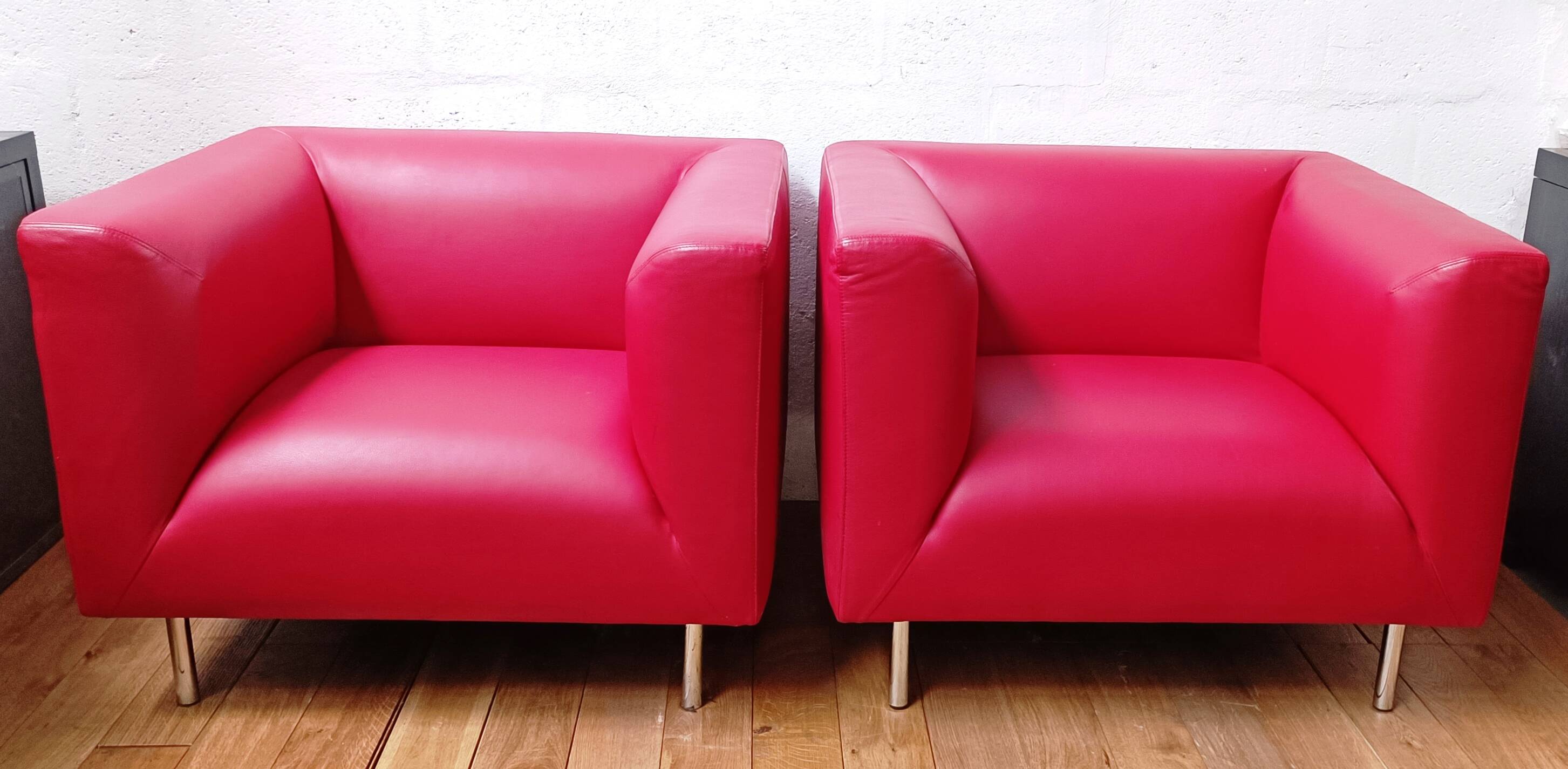 Q-BIC armchair, Haworth Collection