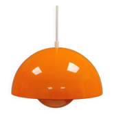 One of the original Flowerpot vp1 enamel lamps, designed by Verner Panton.
