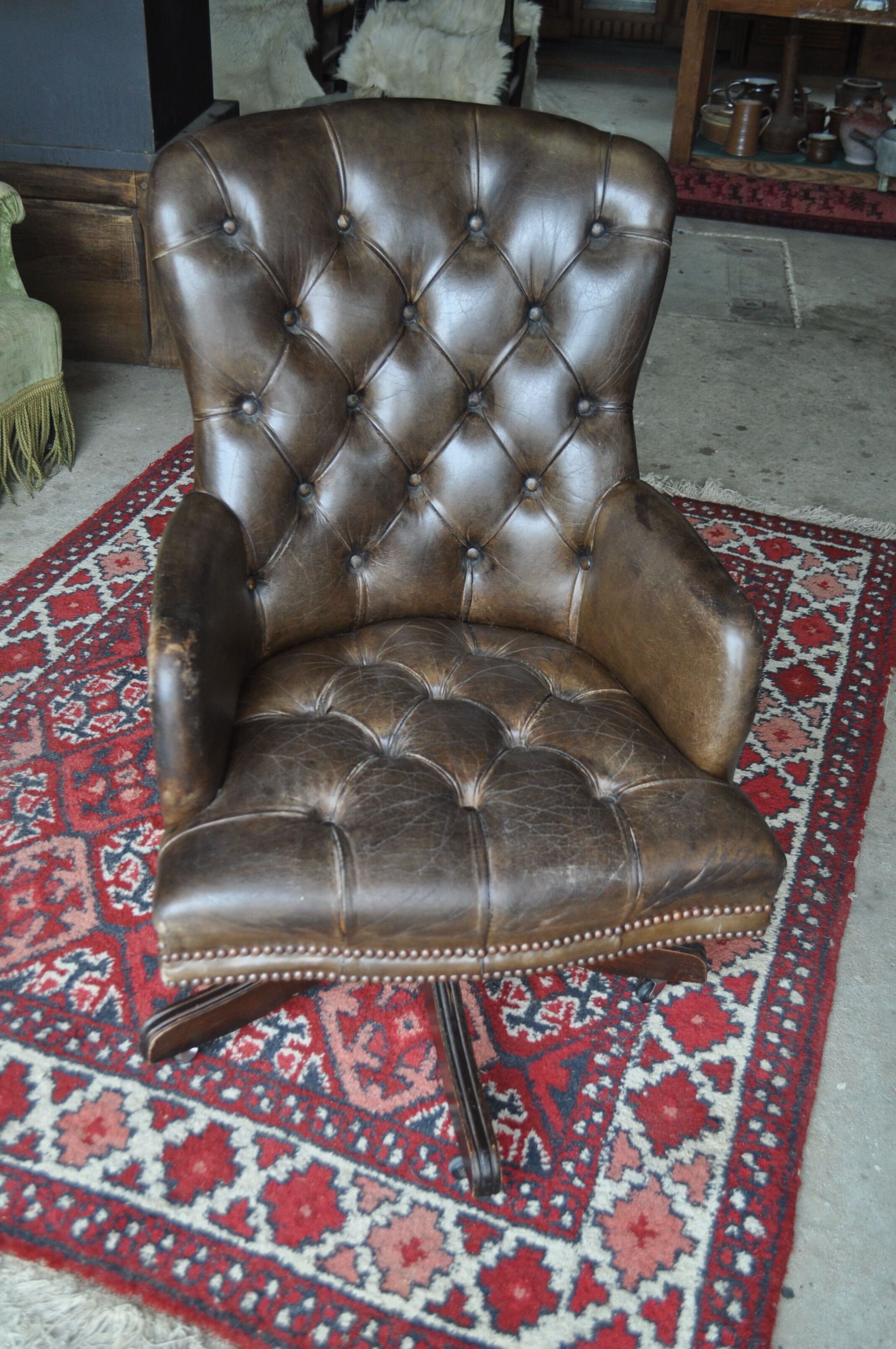 Chesterfield-style office chair