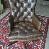 Chesterfield-style office chair