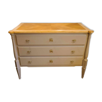 Commode en bois peint