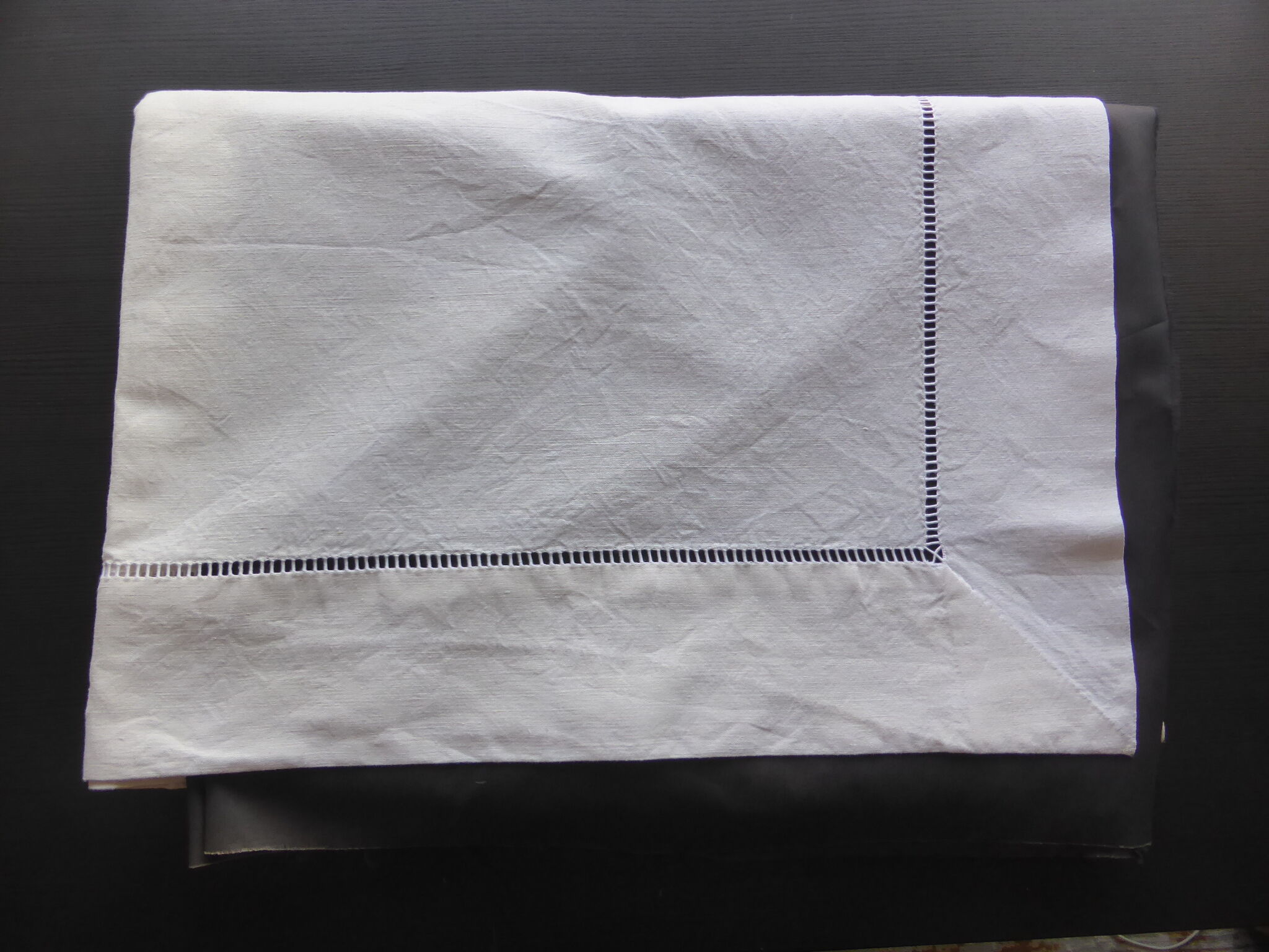 Old sheet in off-white mestizo embroidered days scale on discovery-210x288cm