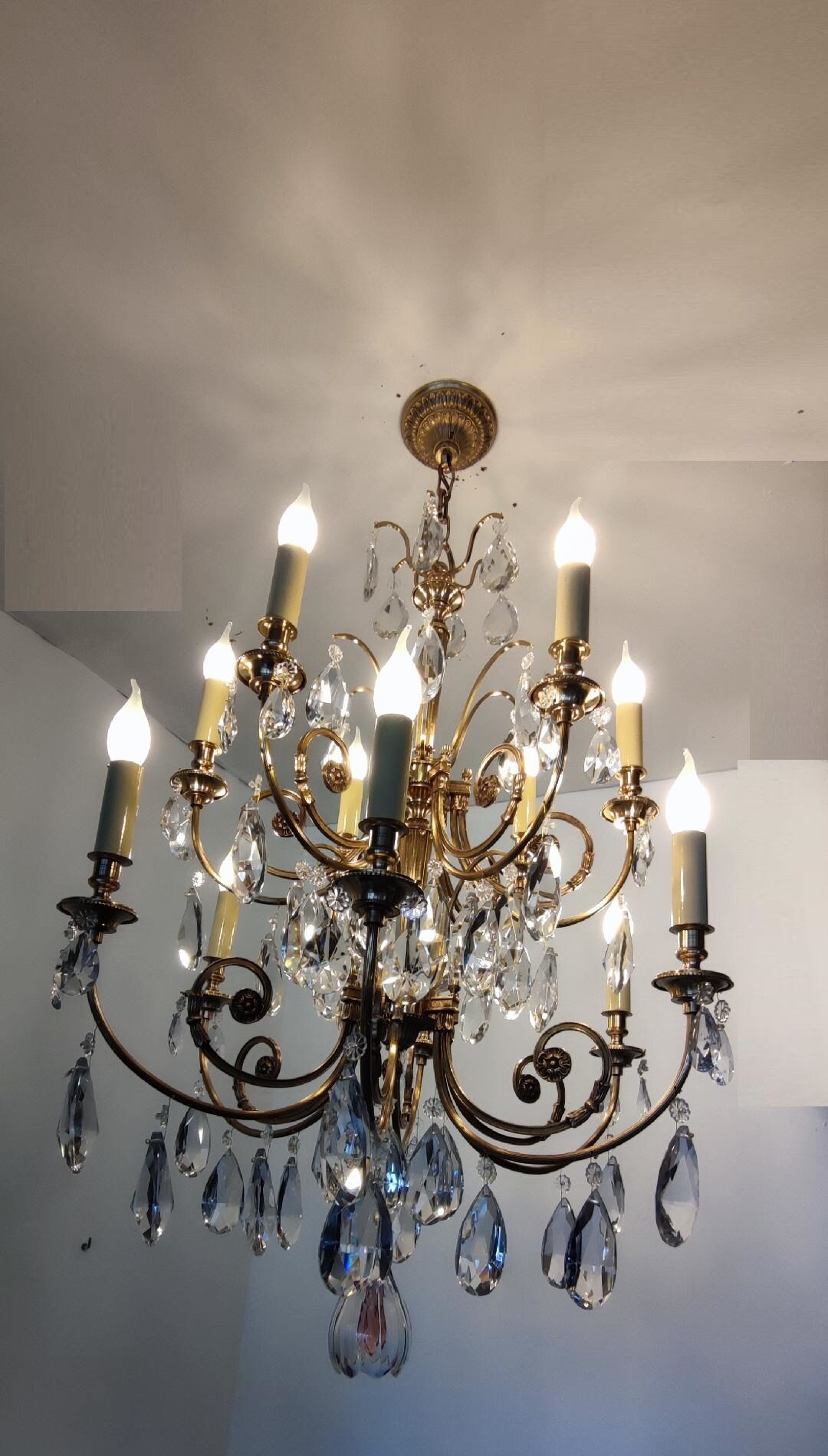 Crystal and bronze chandelier 12 arms of light