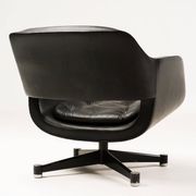 Black leather chaise longue by Olli Mannermaa for Finnart Ab, Finland, 1970