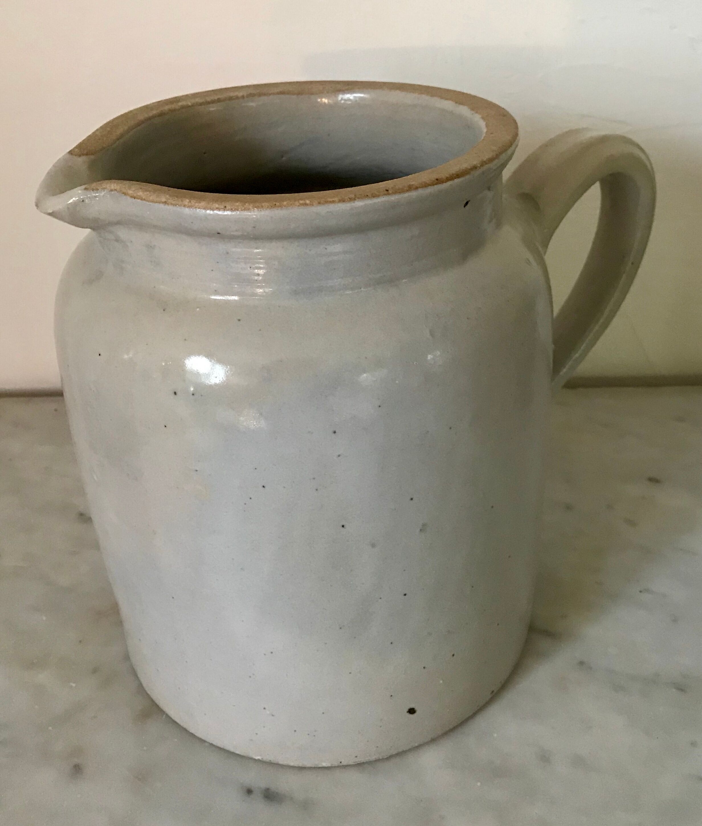 3.5l enamelled sandstone pitcher