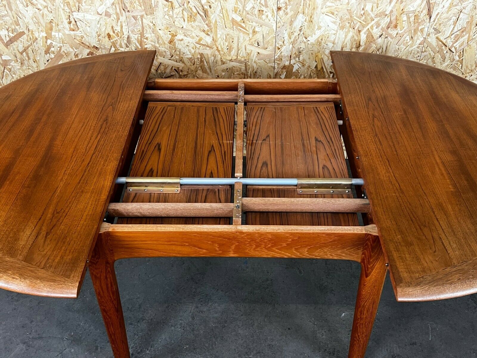 60s 70s teak Dining Table Svend Aage Madsen for Knudsen & Son