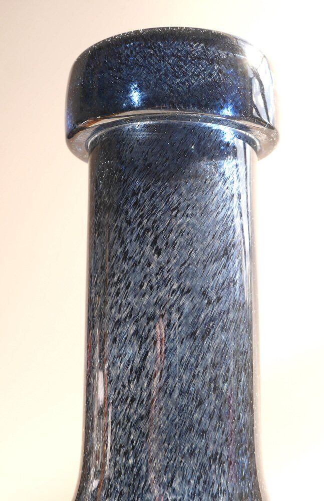 Modern Scandinavian art glass vase from Borgström Åseda