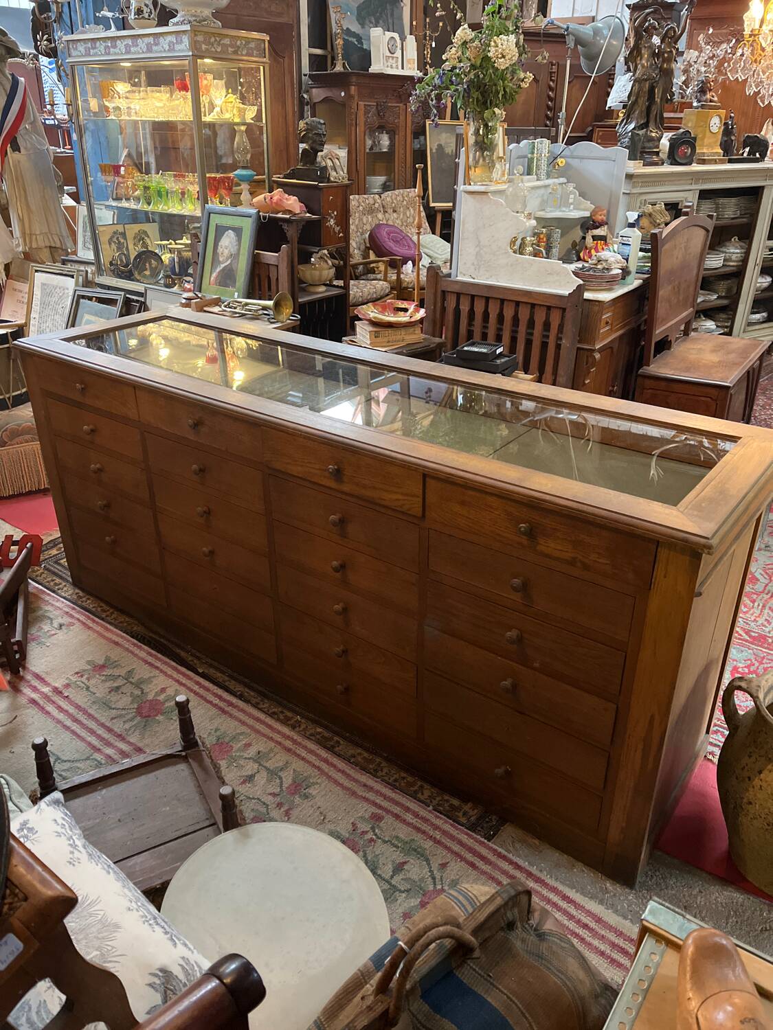Ancien comptoir chene  de bijoutier