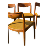Johannes Andersen - Set of 4 danish teak vintage chairs - Produced by Uldu
