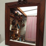 Miroir rectangulaire, cadre bois fruitier avec cocarde