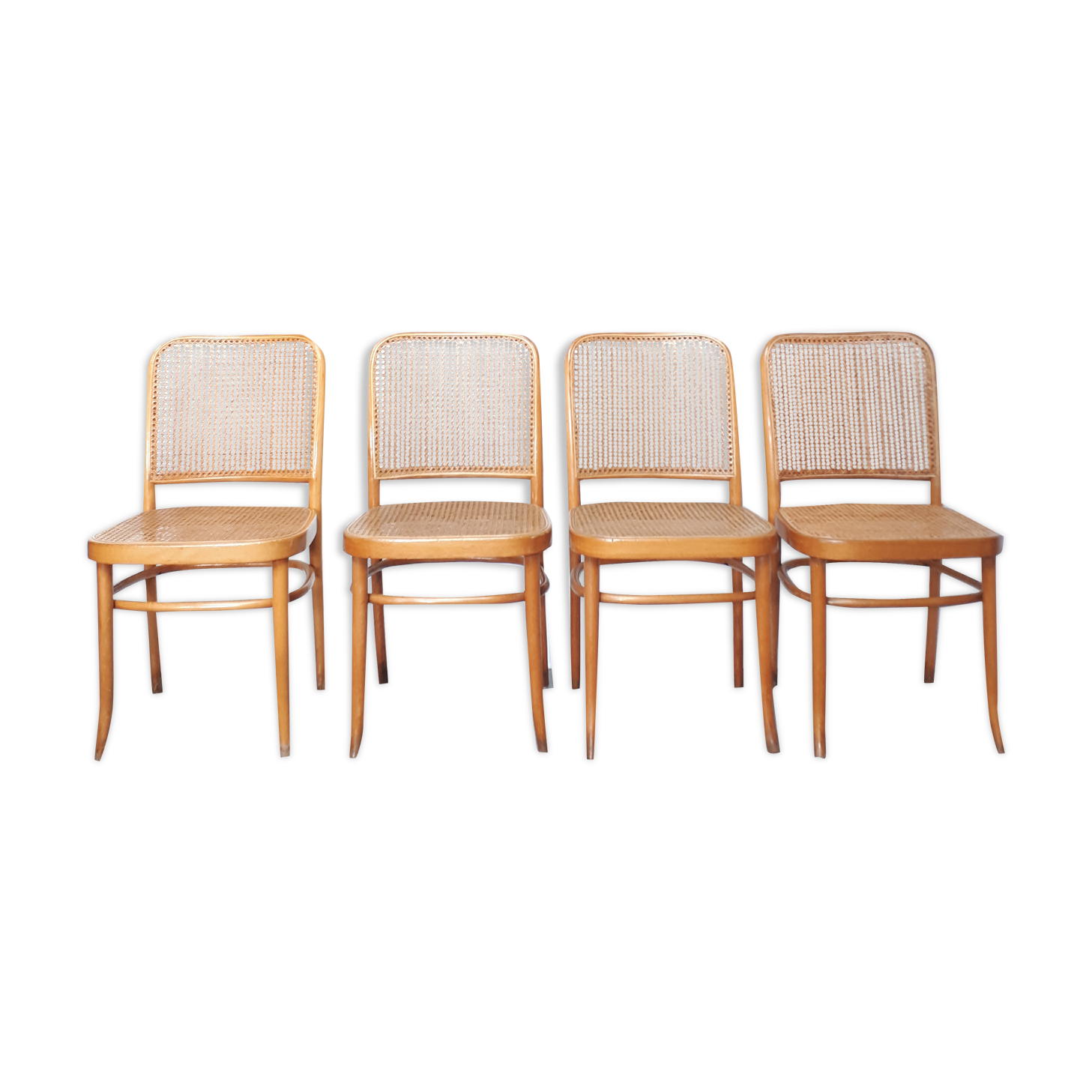 Set of 4 chairs model 811 Hoffman