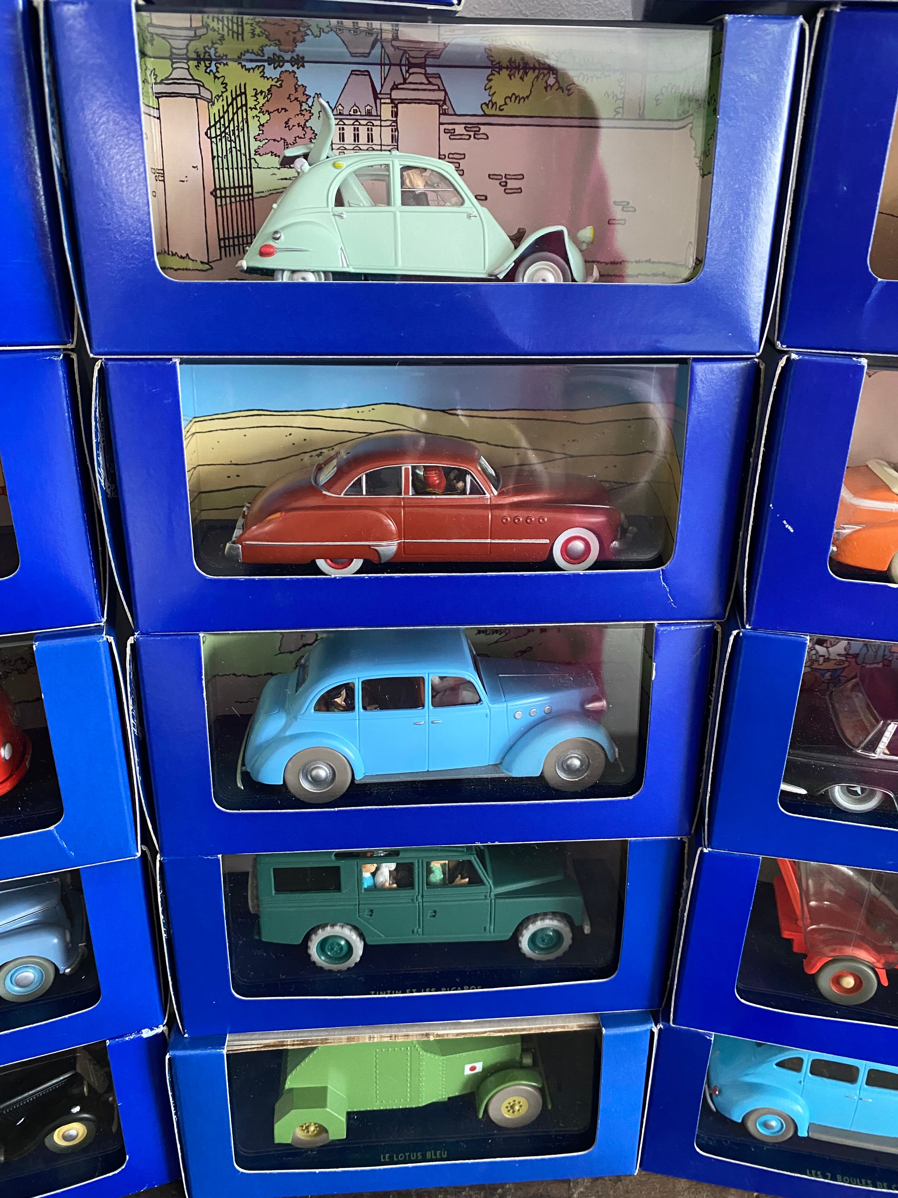 Classic cars "en voiture tintin" atlas edition