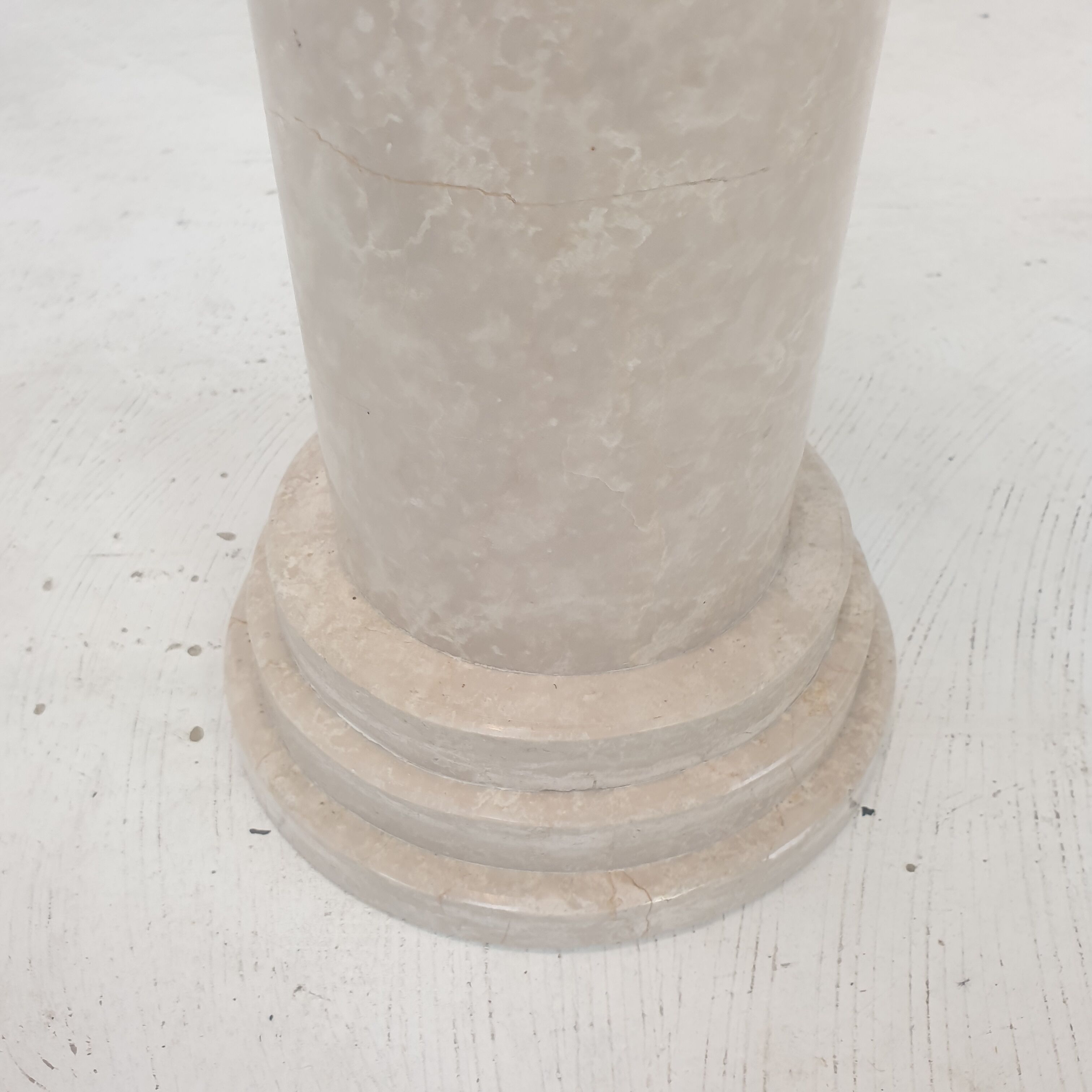Italian travertine side table or pedestal, 1980's