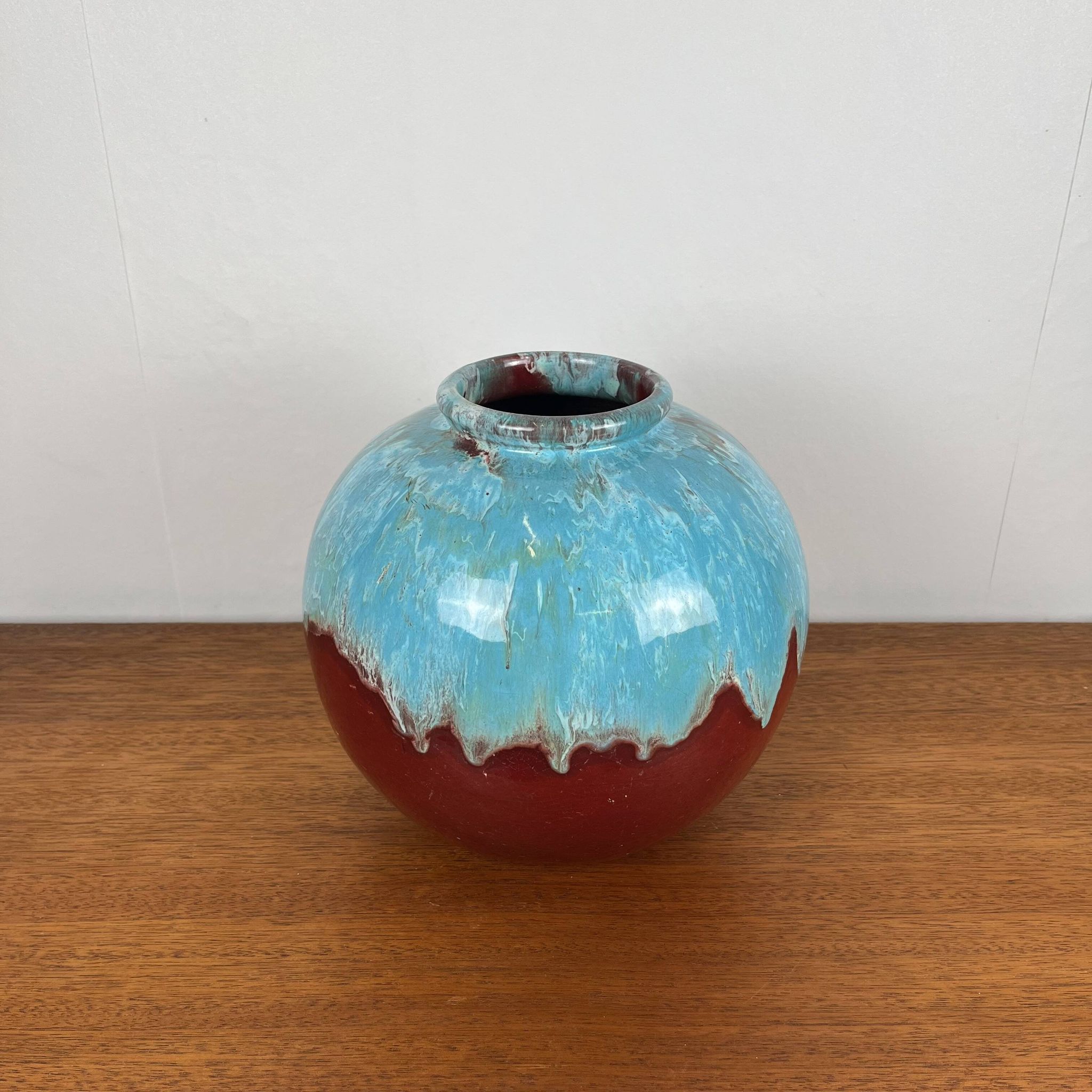 Vase boule en céramique par cab 1976