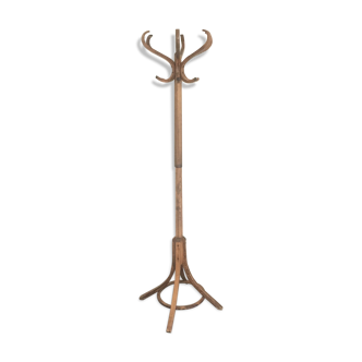 Baumann parrot coat rack