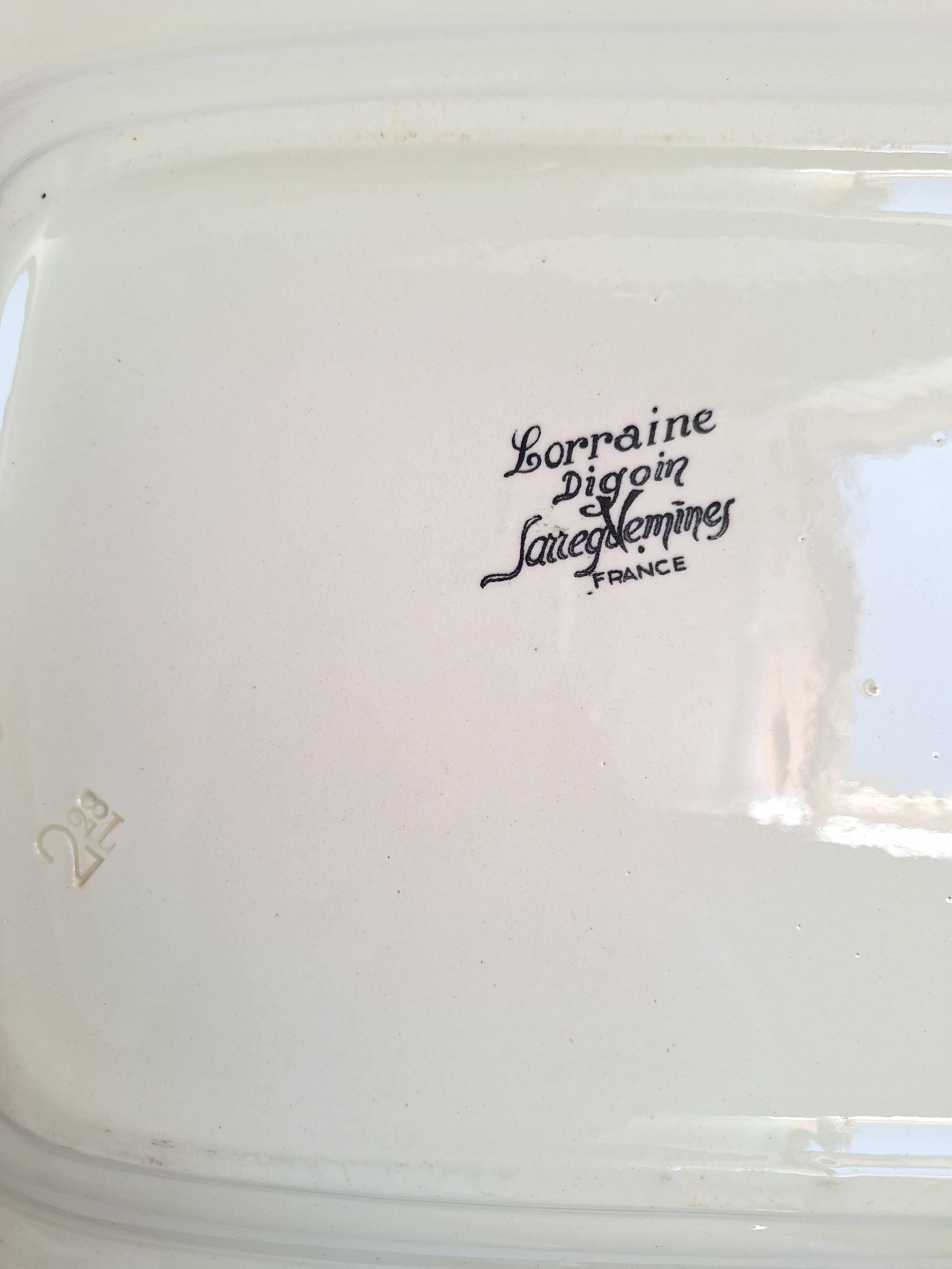 Large rectangular dish Digoin Sarreguemines Model Lorraine