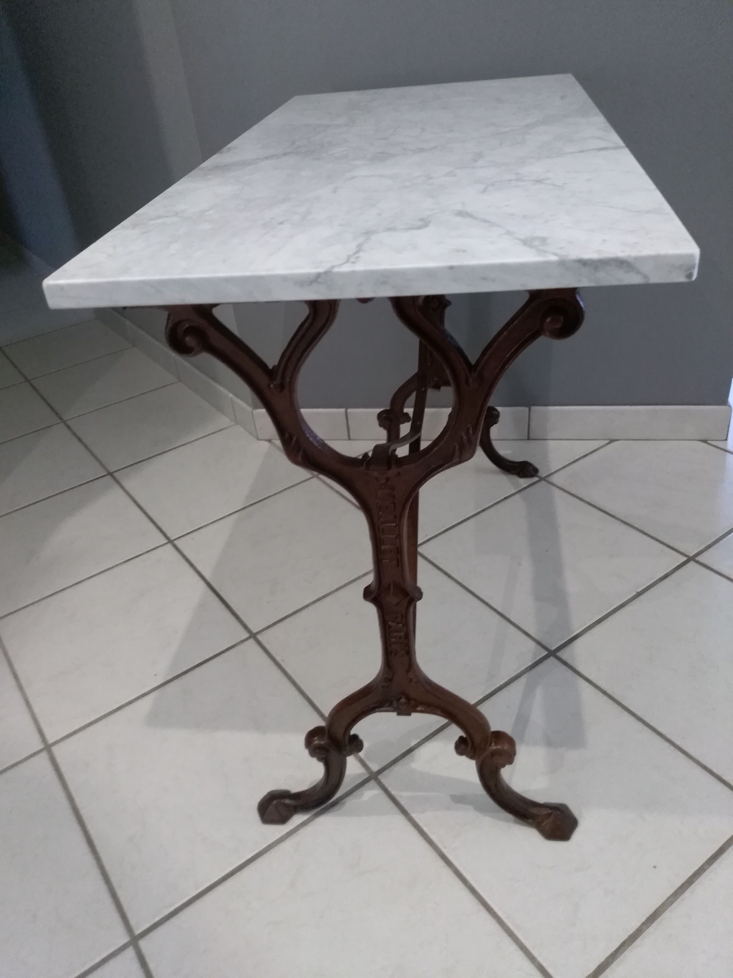 Marble bistro table Carrara 1910 Meallet Paris