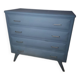 Vintage chest of drawers