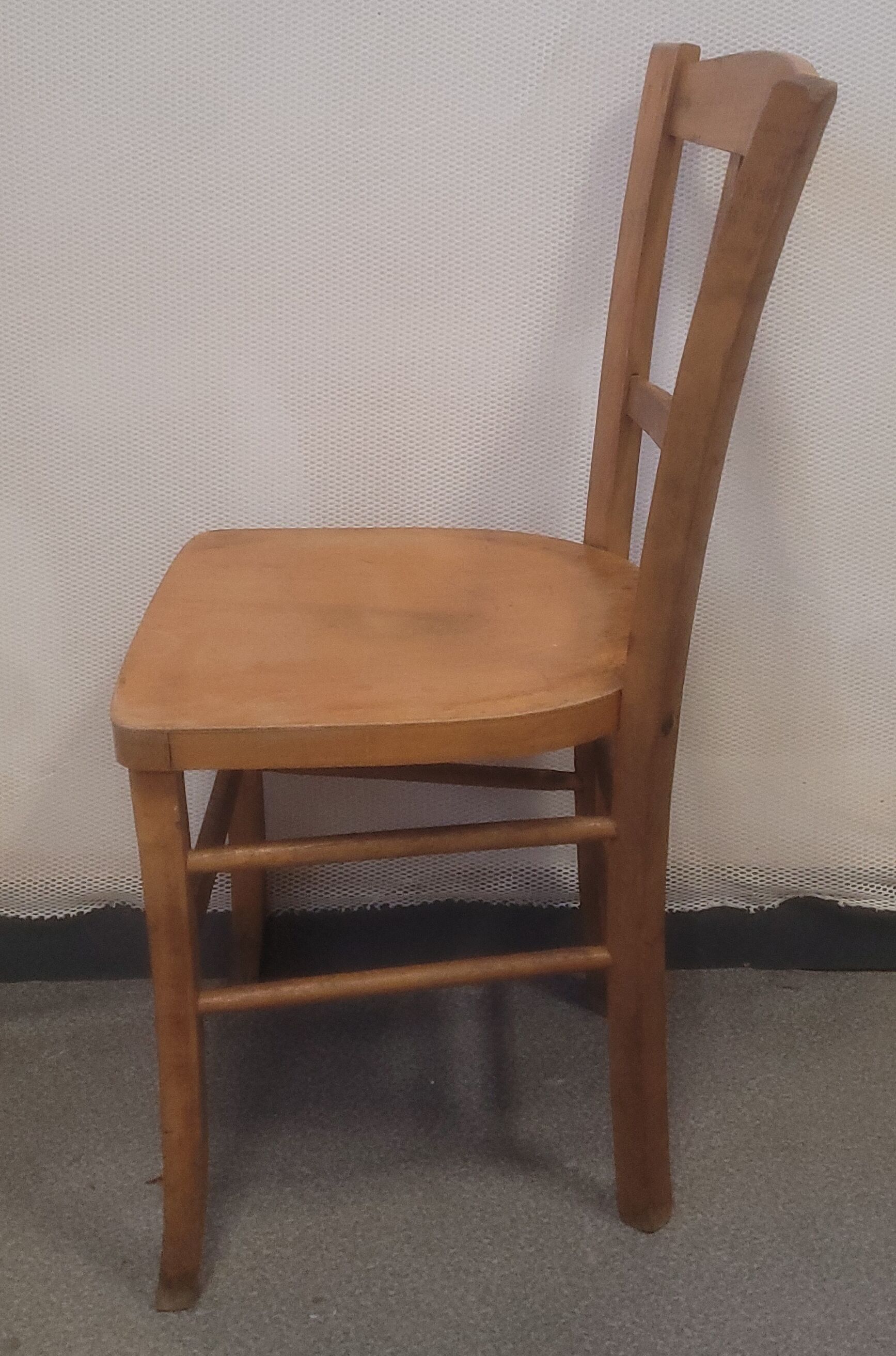 Bistro chair wood color