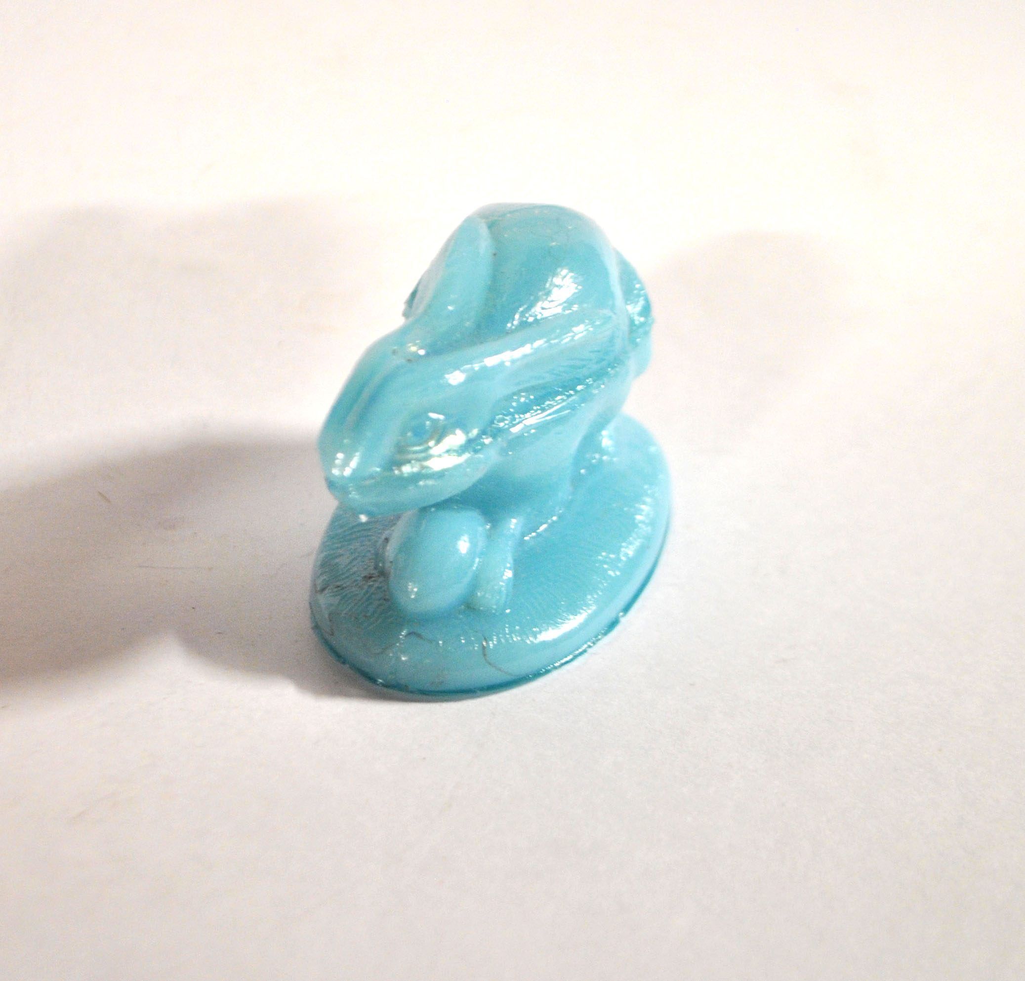 Vallerysthal easter rabbit box in blue opaline from 1900
