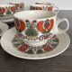 Service of 6 vintage Pontesa cups in 70s pop design.