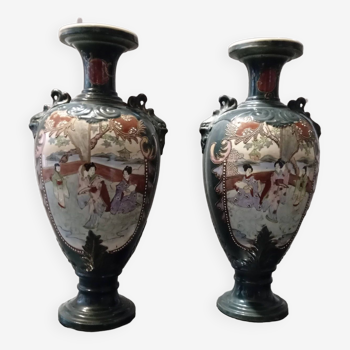 Pair of vase