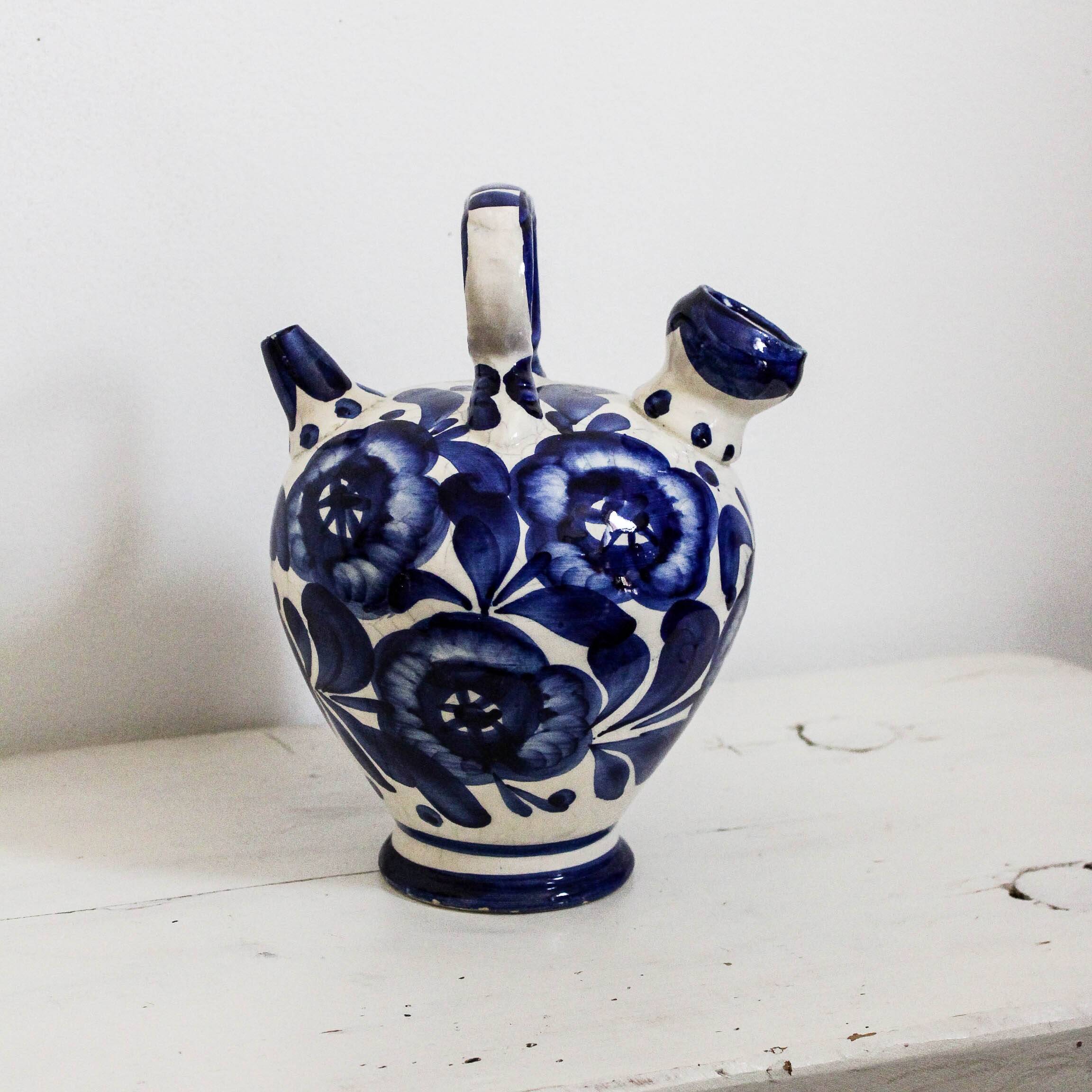 Ceramic jug, water bottle
