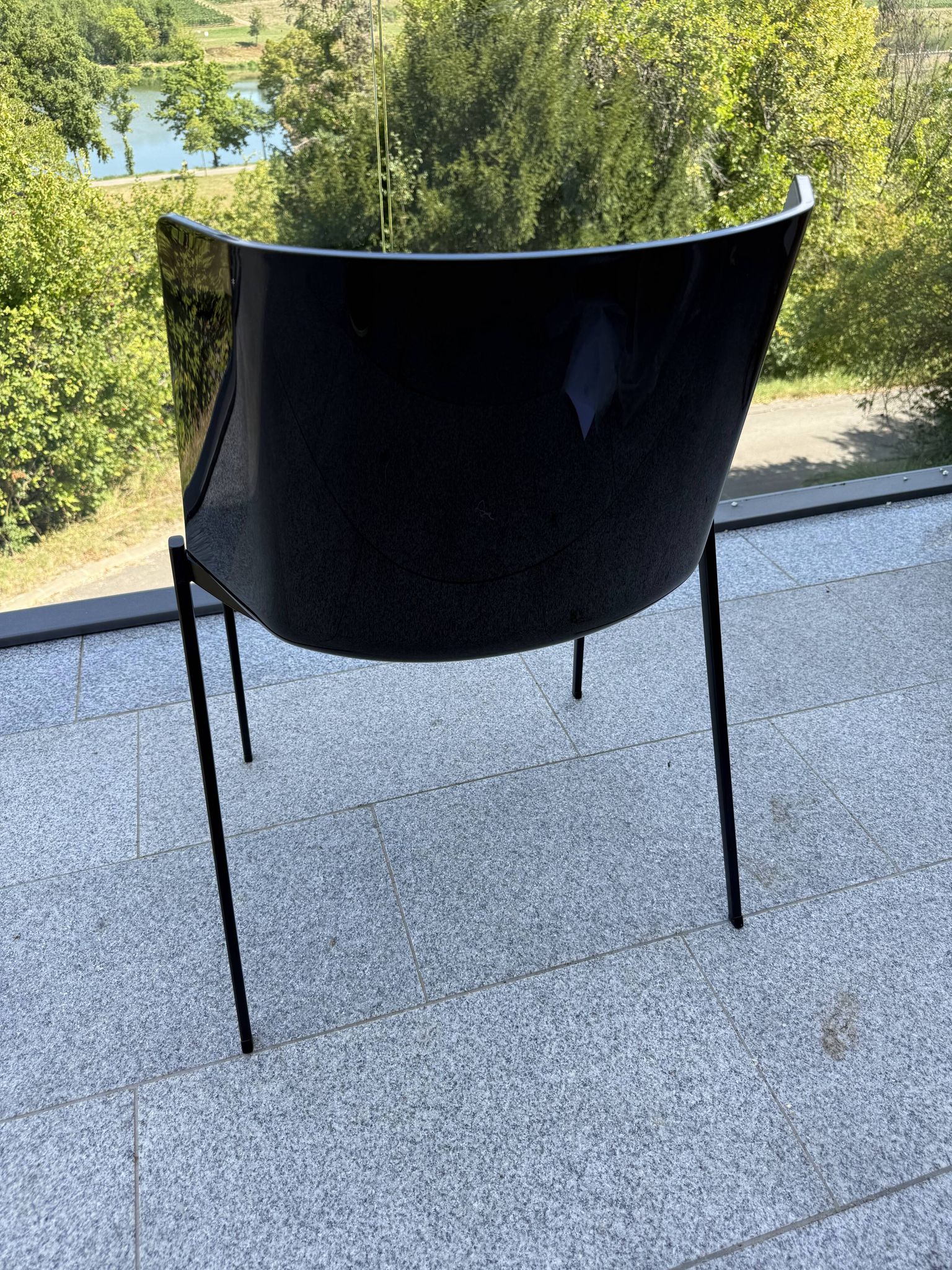 MDF Italia chair – AIKU, design Jean-Marie Massaud