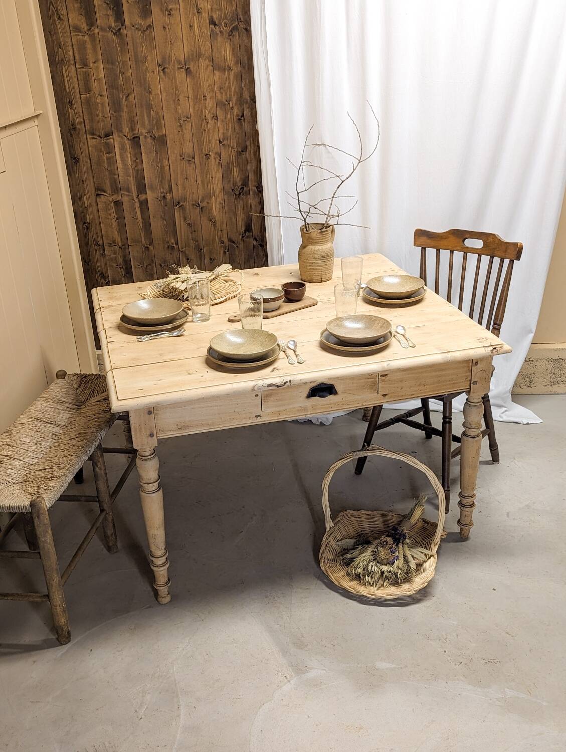 Table à manger 4/6 personnes