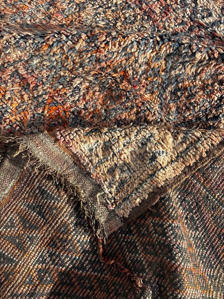 Large Boujad Berber carpet in salmon wool