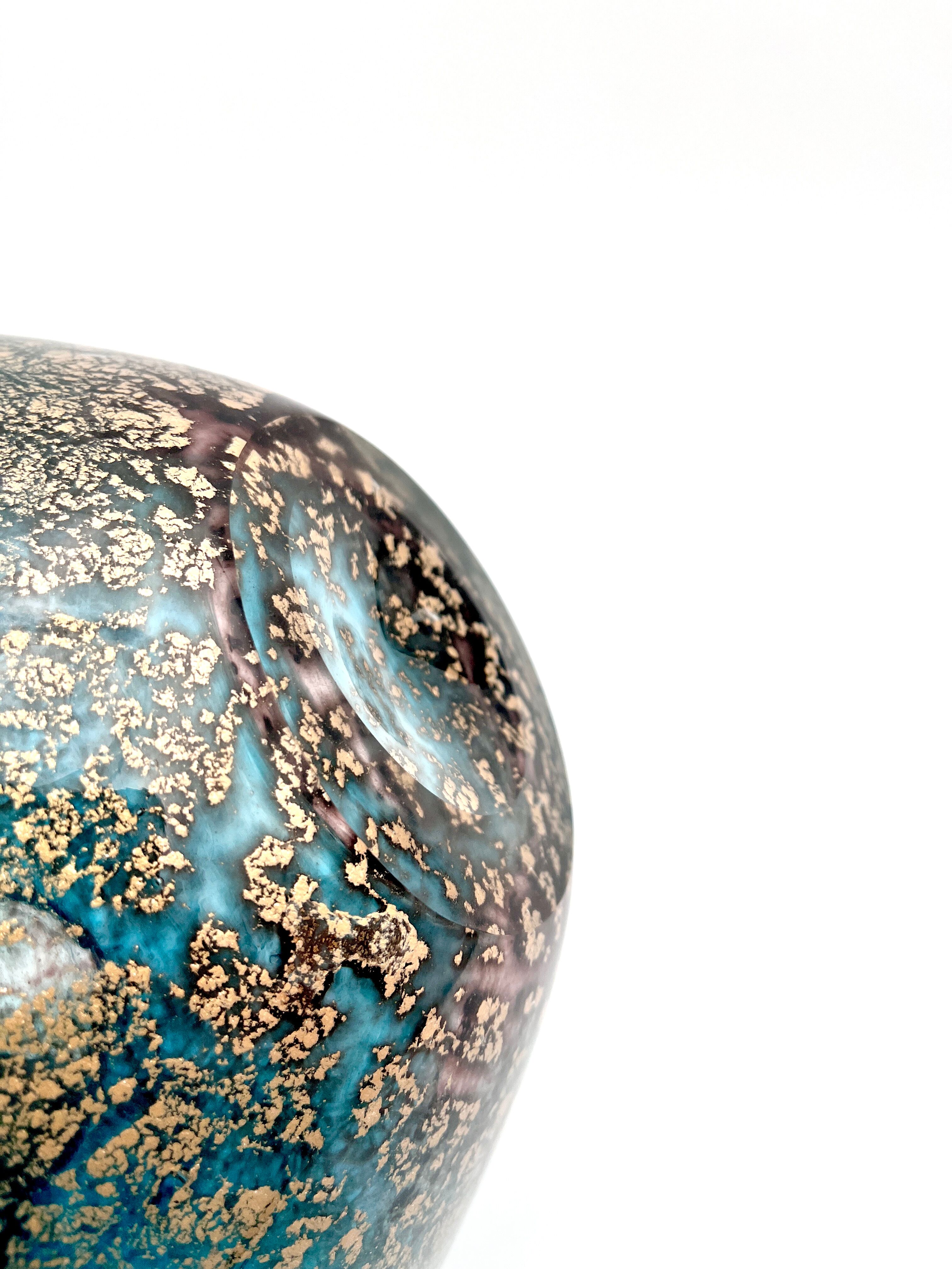 Masterpiece Murano: Lagoon Blue & 24K Gold Pebble Vase