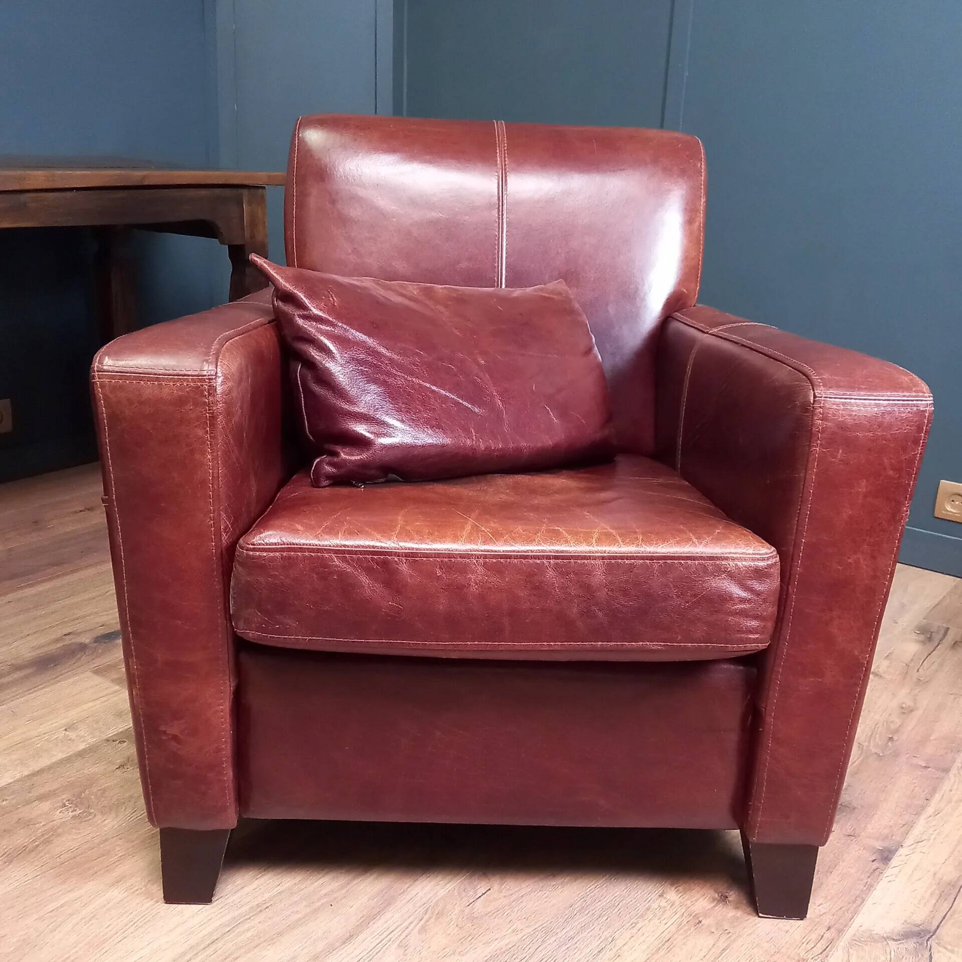 Cowhide club armchair, Vintage clubchair