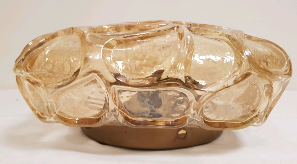 Ceiling light amber