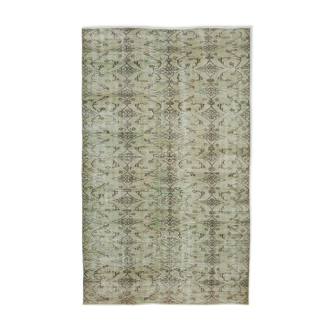 Tapis beige anatolien tissé à la main 154 cm x 253 cm