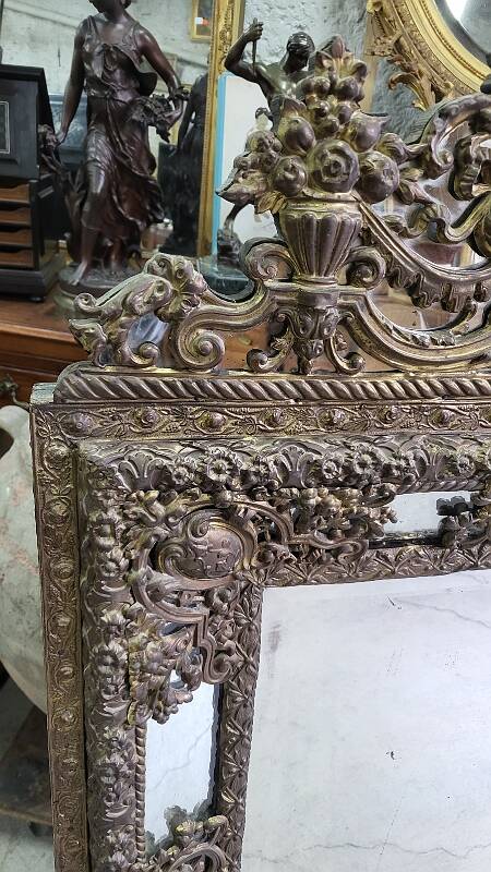 ANCIENT MIRROR WITH PARCLOSES FROM THE NAPOLEON III ERA