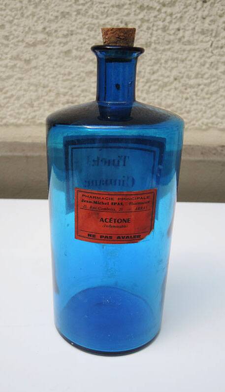 Old Blue Glass Apothecary Jar - Tinct: Cinamm