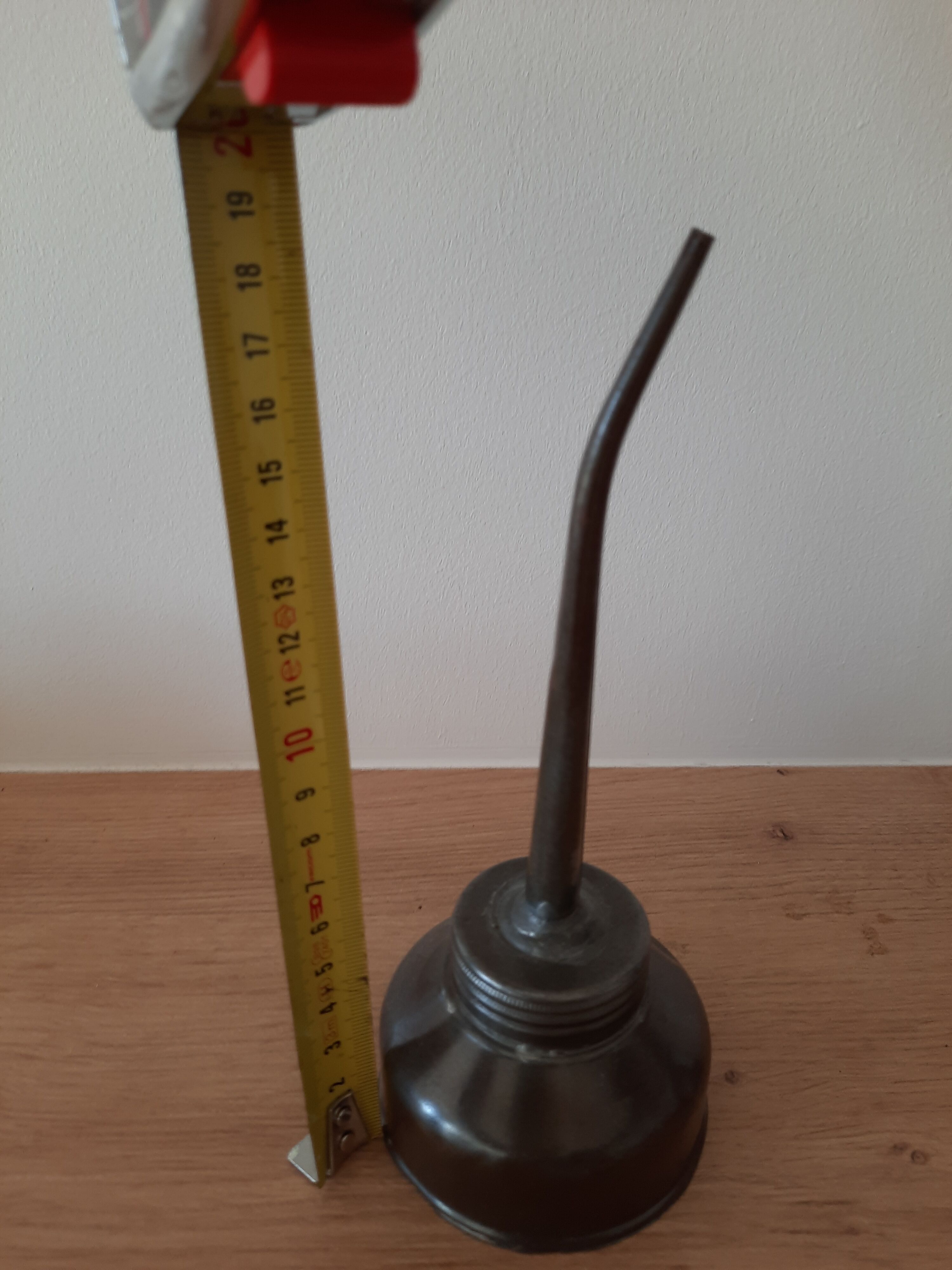 Oil burette