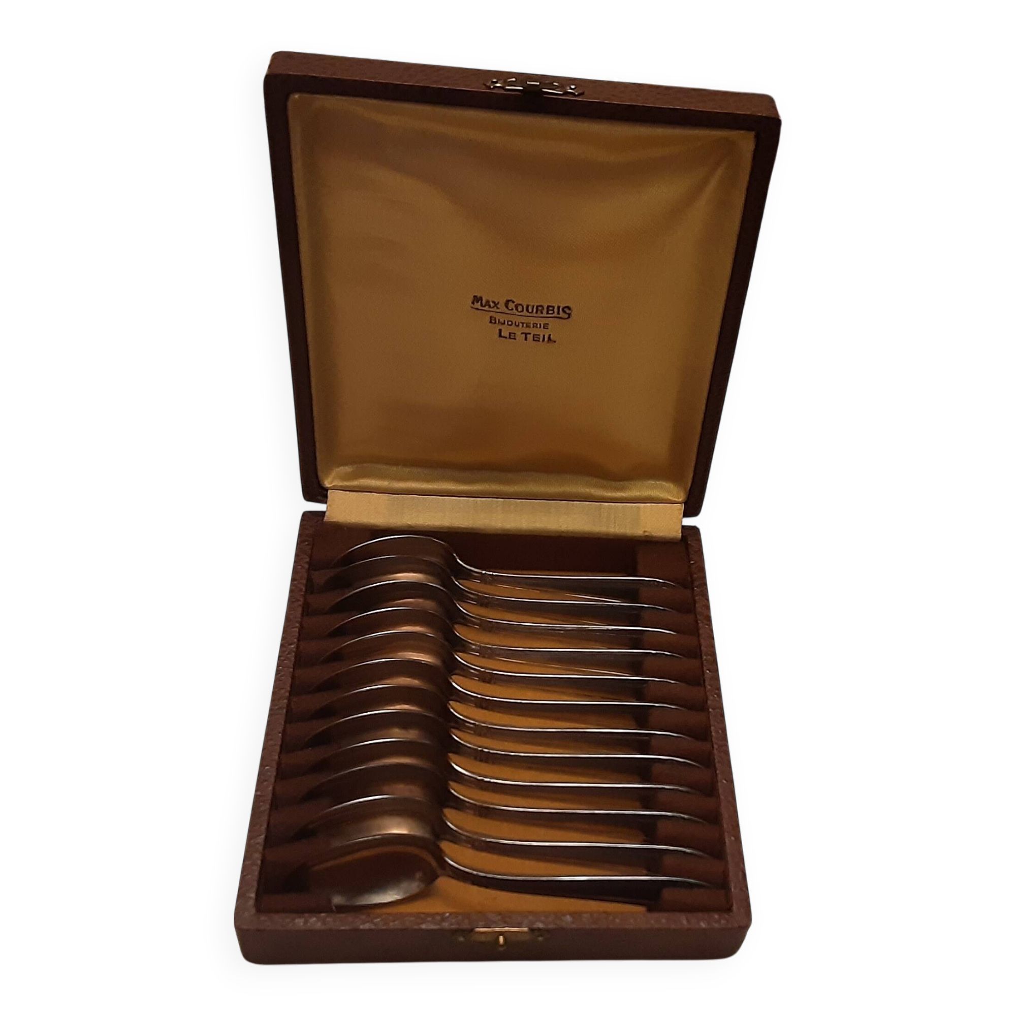 12 silver plated art nouveau teaspoons in their case